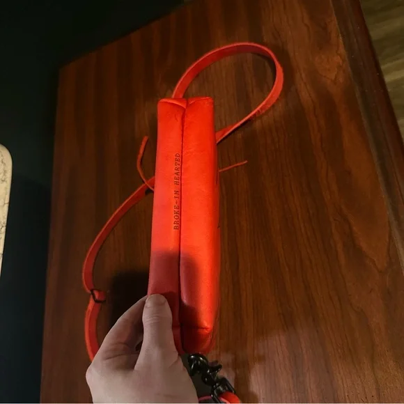 Cherry red broke in hearted leather spooky birds bag - Picture 3 of 4